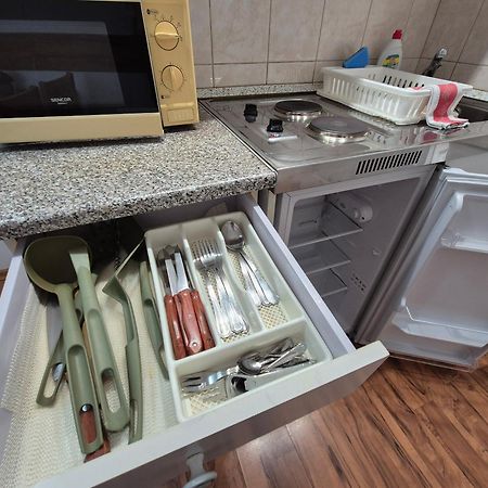 Roxanna Apartman ギュラ エクステリア 写真