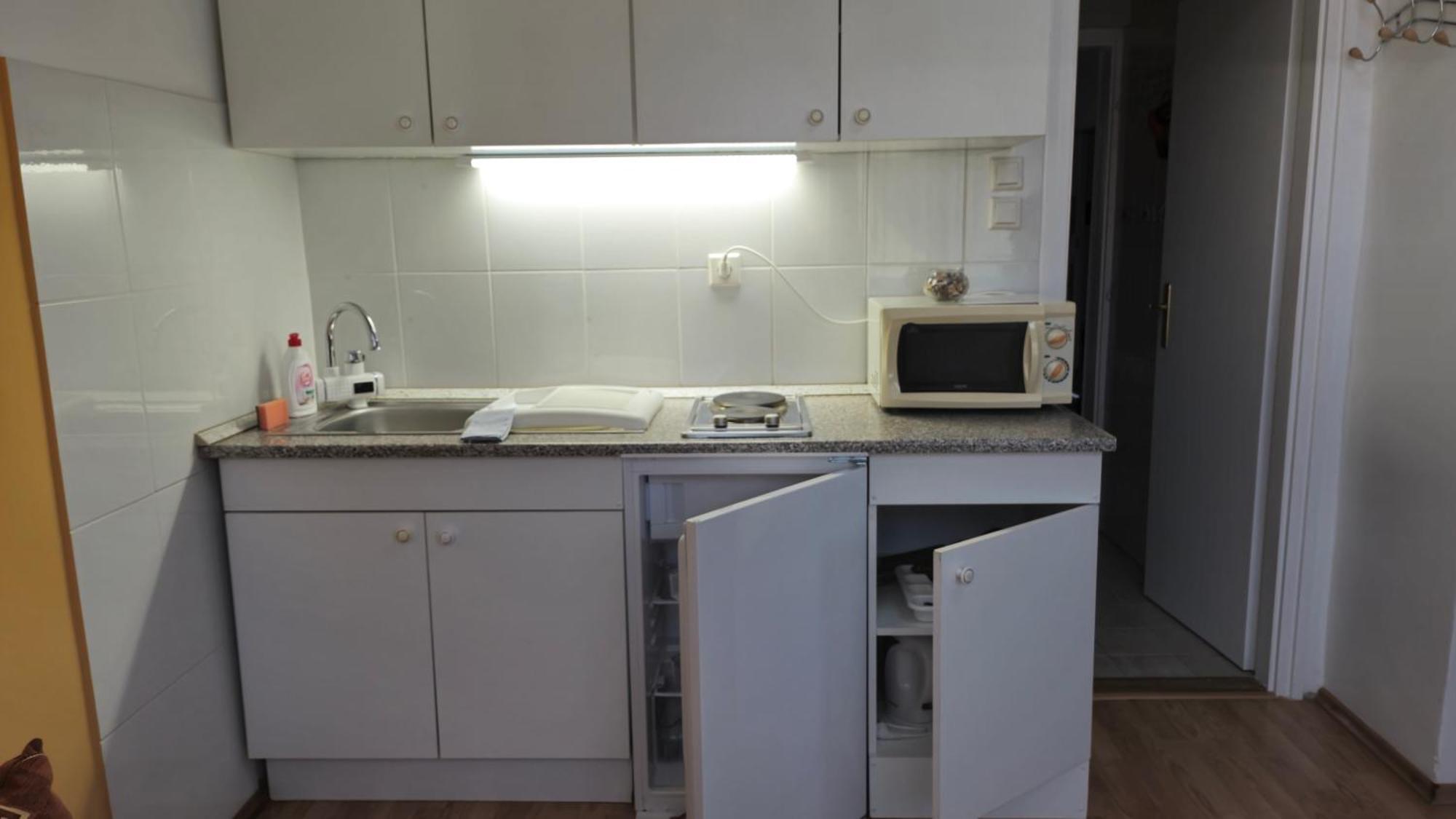 Roxanna Apartman ギュラ エクステリア 写真