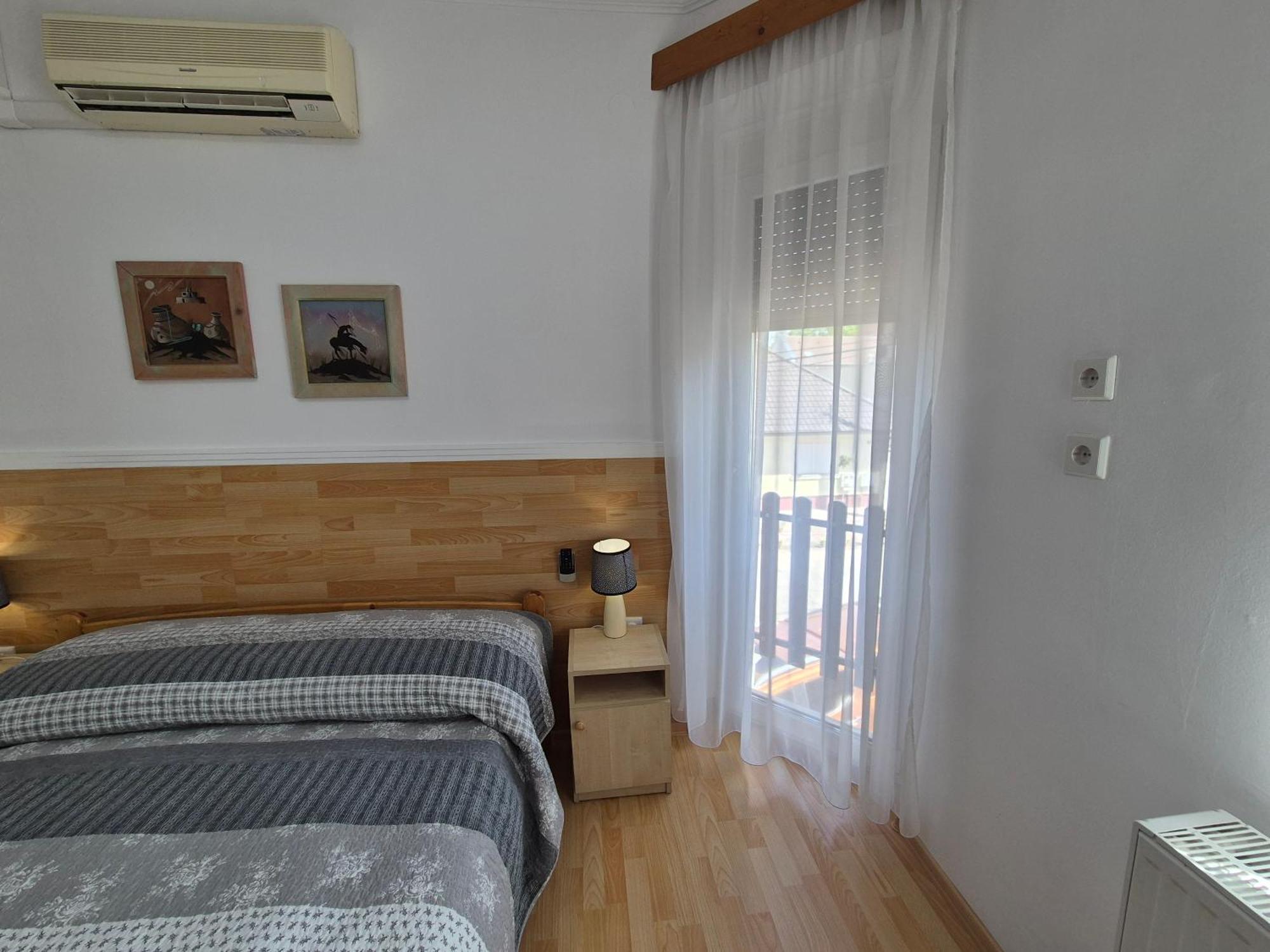 Roxanna Apartman ギュラ エクステリア 写真