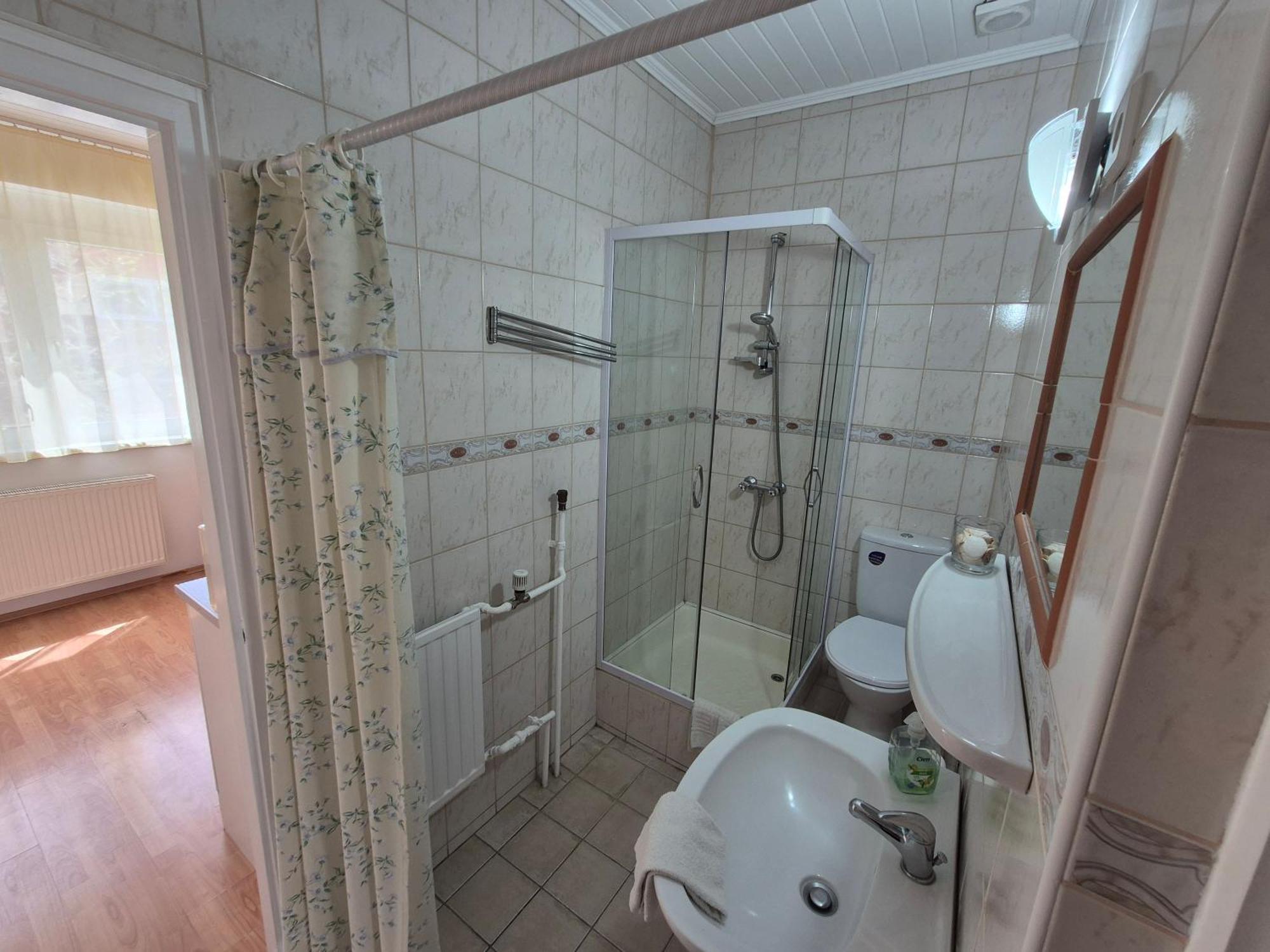 Roxanna Apartman ギュラ エクステリア 写真