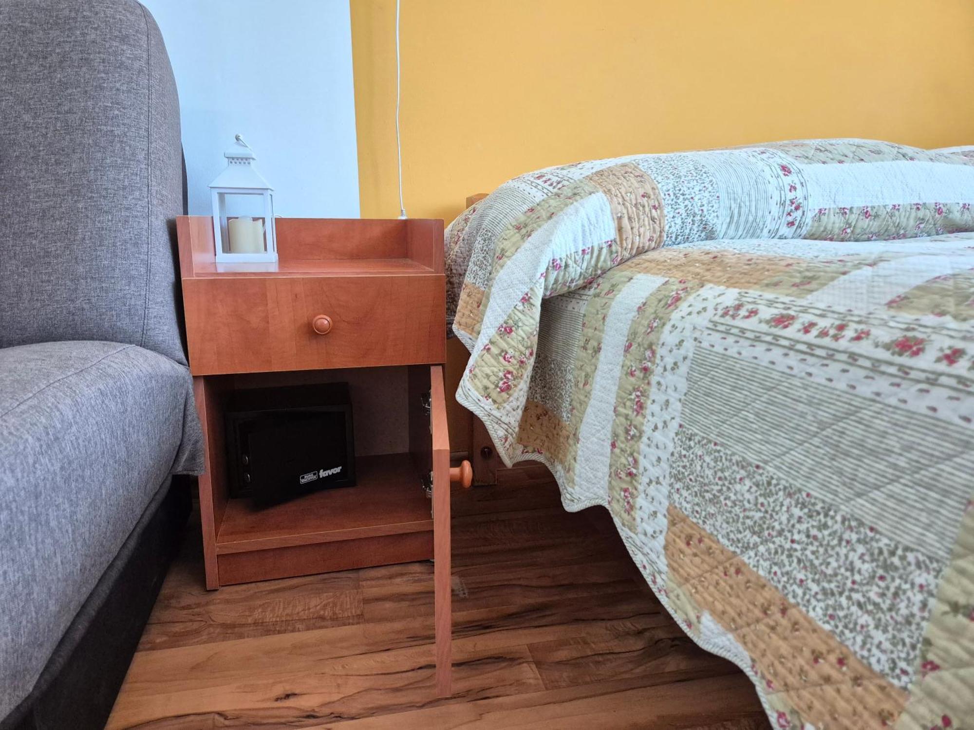 Roxanna Apartman ギュラ エクステリア 写真